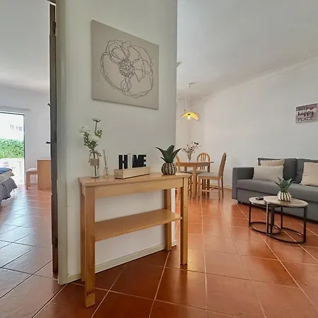 شقة Ee - With Pool And Garden بورتيماو