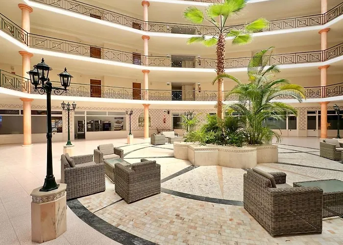 Ee - With Pool And Garden Appartement Portimão